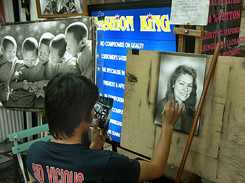 En Thailande, la reproduction et la copie sont per�us comme un art.